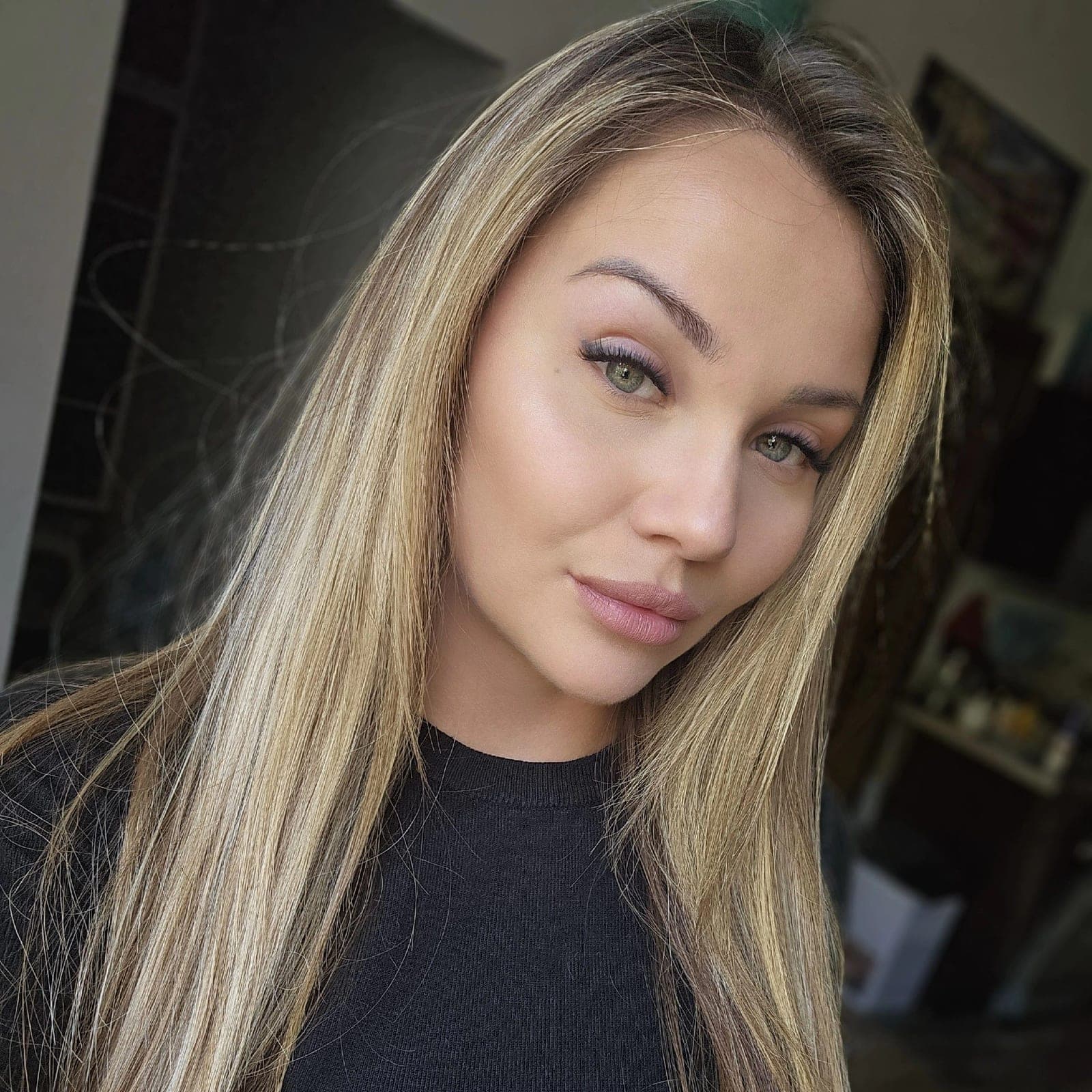 Sylwia — Koloryzacja i pielęgnacja, Pracownia Włosa i Wnętrza